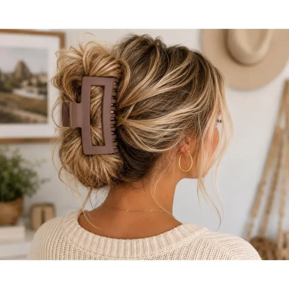 Everyday Matte Rectangle Claw Clip | Large Hair Clip